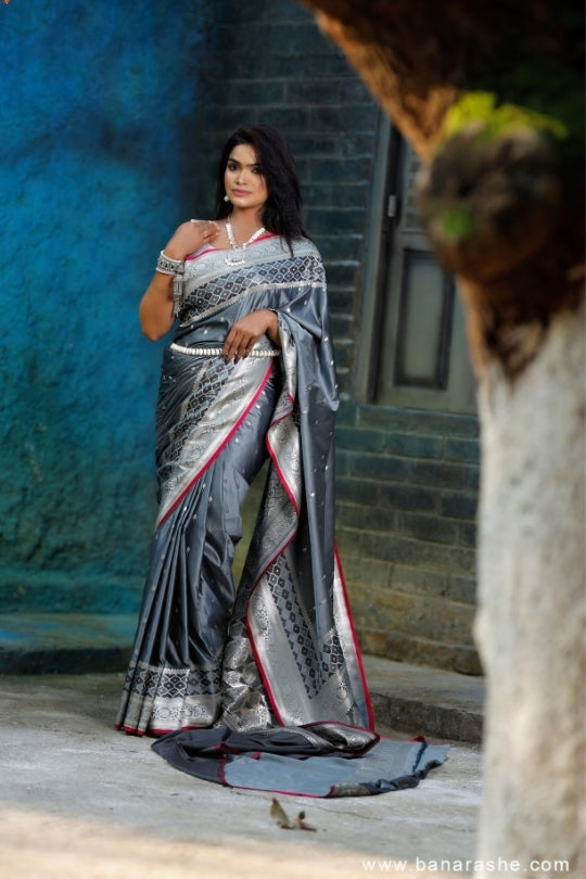 Grey with Zari Art Handloom Katan Pure Silk Saree