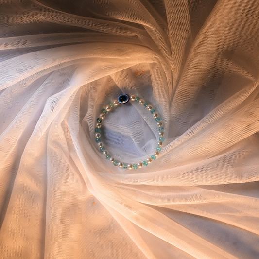 Guardian Glow Bracelet – Evil Eye, Turquoise Glass & Pearl Harmony