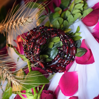 Spice Spiral Glass Bracelet – 5-Layer Coral & Burgundy Beads with Diamond Cut & Oval Mix